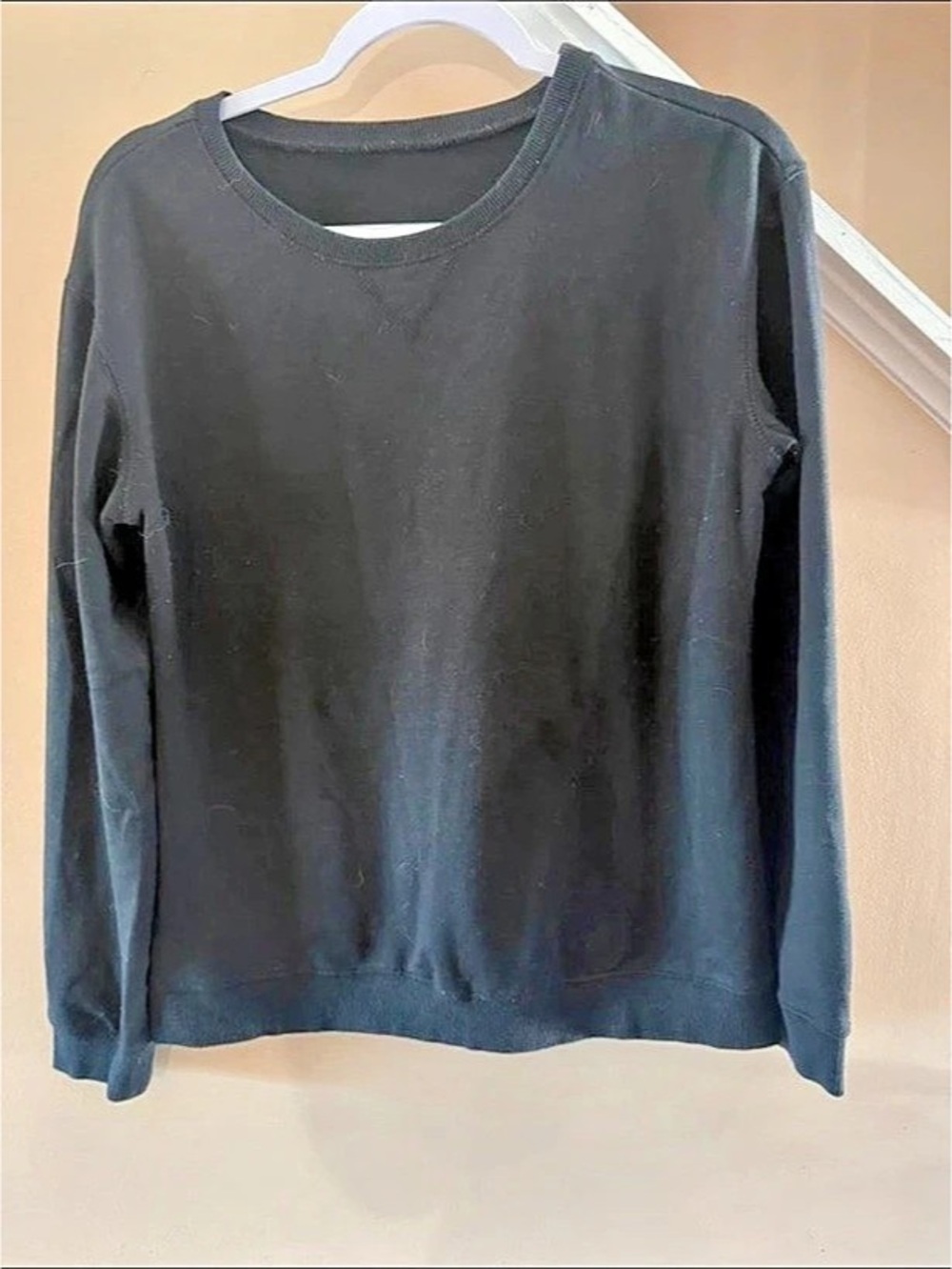 Long Sleeve Tee in Black Like New